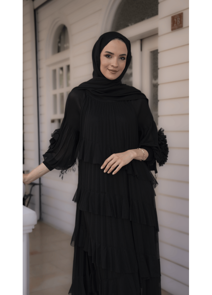 Pera Düşü Siyah Elbise